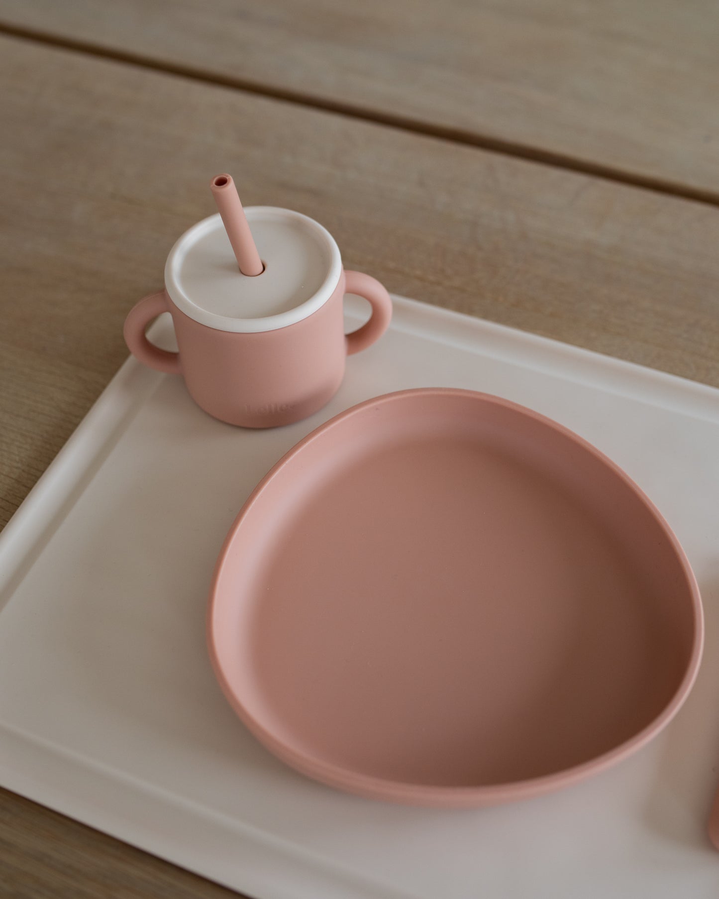 Silikonmugg med sugrör för barn