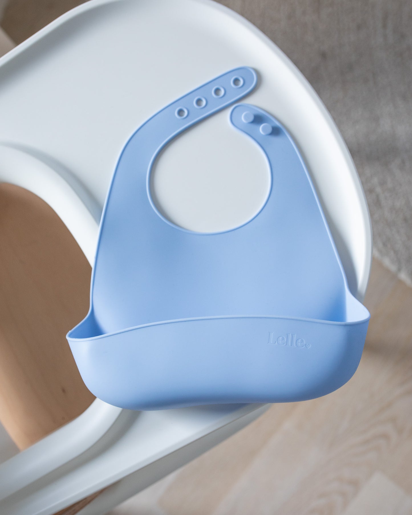 Bib in silicone - Powder Blue