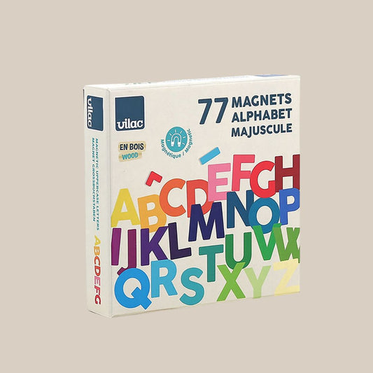 Magnetiska bokstäver i trä – 77 delar